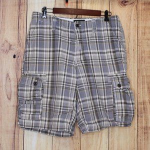 Eddie Bauer Shorts Size 33" Tan Green Plaid Men's